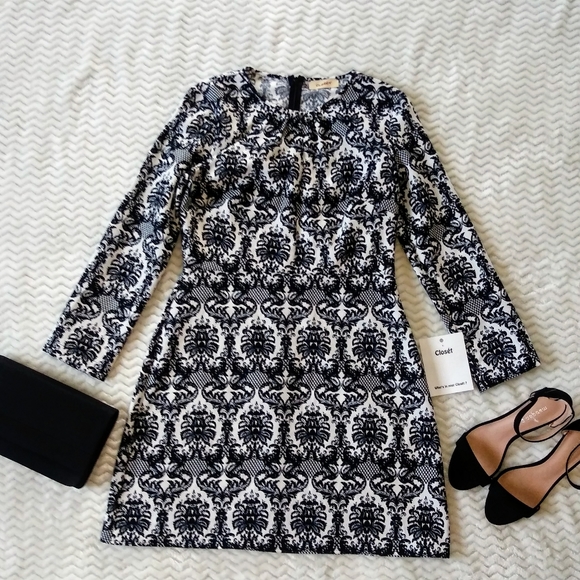 Dresses & Skirts - Flowered Dress Sz Medium color black & white